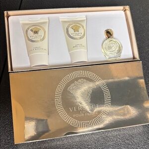 Versace Eros Pour Femme Box Mini Set Perfume Lotion Shower Gel